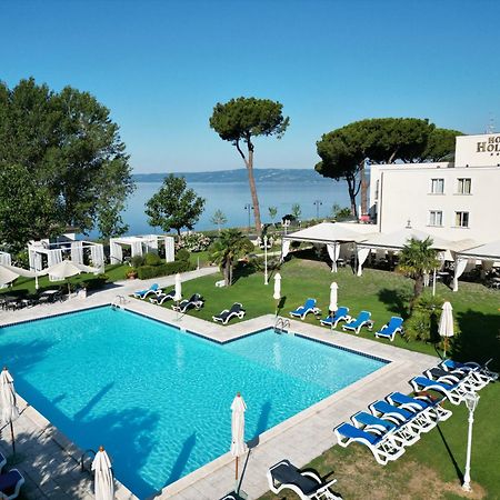 Hotel Holiday Sul Lago Bolsena Kültér fotó