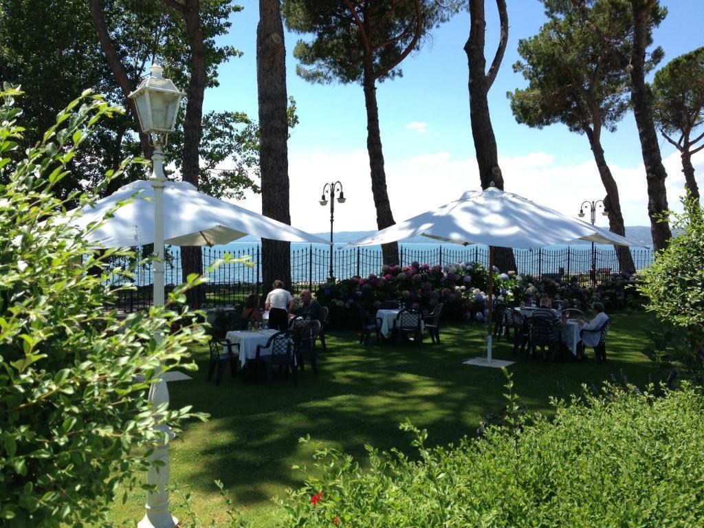 Hotel Holiday Sul Lago Bolsena Kültér fotó