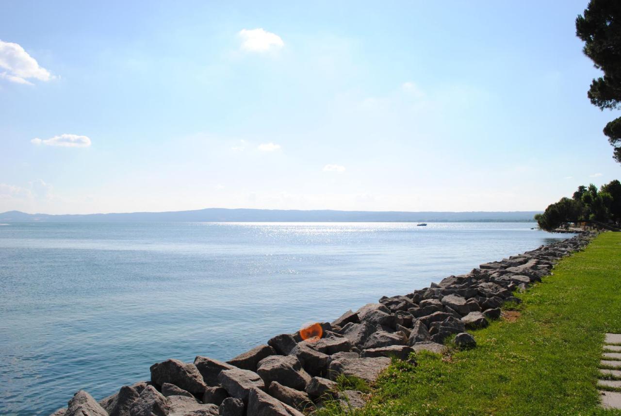 Hotel Holiday Sul Lago Bolsena Kültér fotó