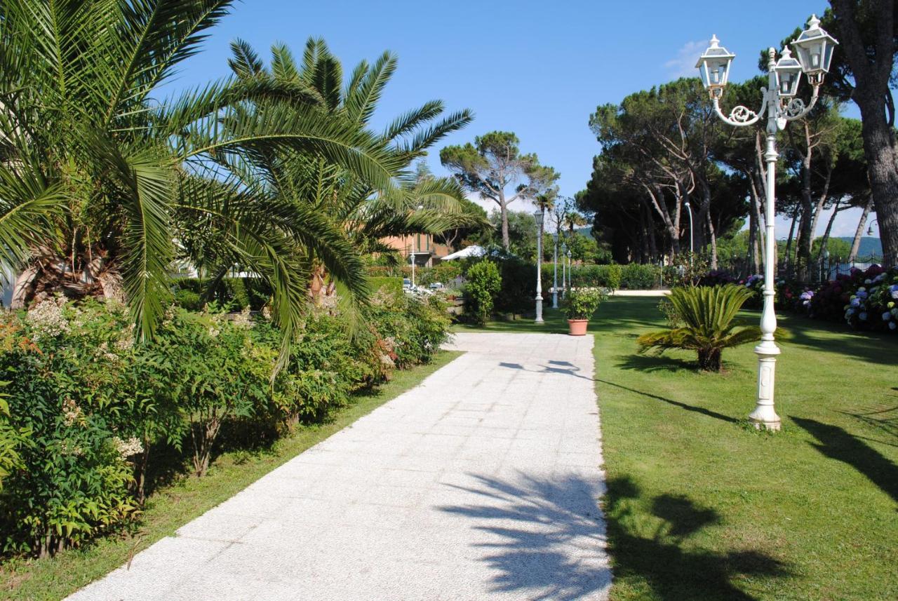 Hotel Holiday Sul Lago Bolsena Kültér fotó